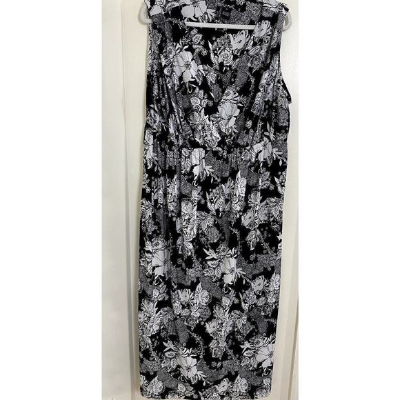 New Directions Woman Black/White Floral Print Maxi Dress - Size 3X - Picture 1 of 5